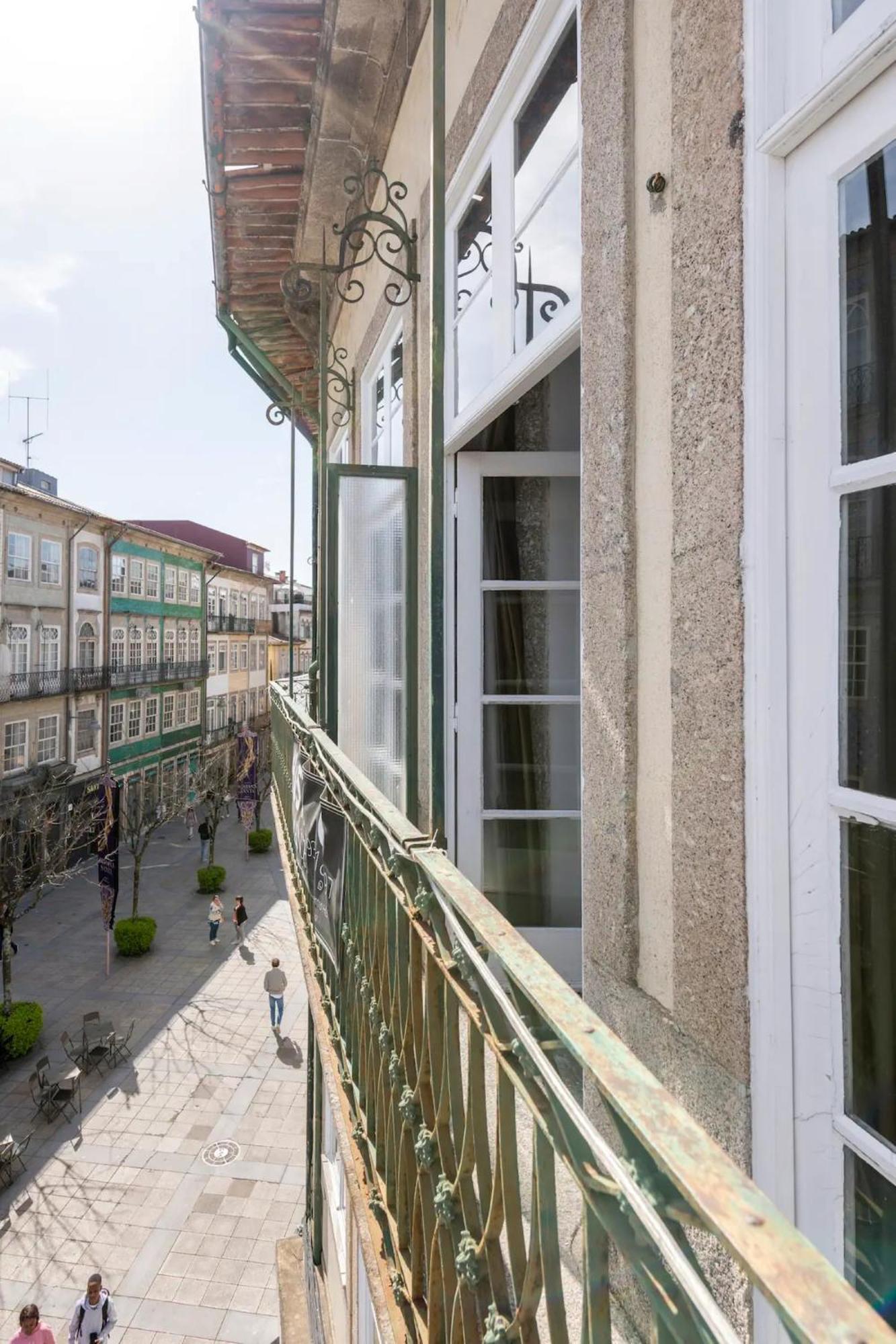 Sir Manuel Guest House - Unidade Centro Historico ブラガ エクステリア 写真